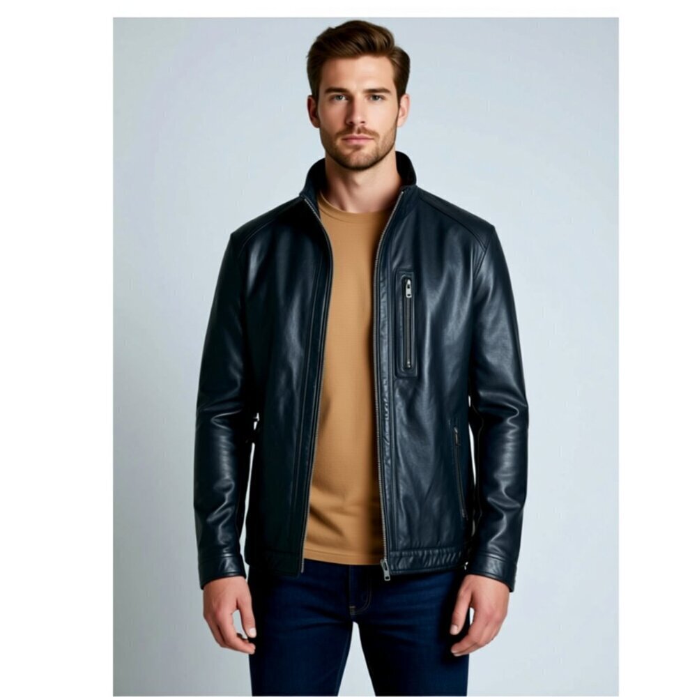 Michael Kors Men’s Leather coat, Size Large.